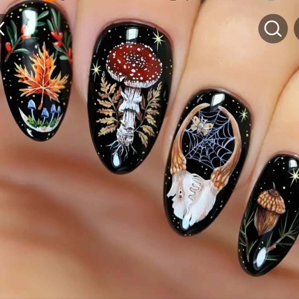 5/$25 Press on nails with mushrooms & maple leaves